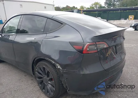 2022 Tesla Model Y Performance Dual Motor All-Wheel Drive from USA, damaged, VIN 7SAYGDEF5NF544542